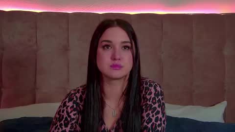 Snapshot of christinamilton chatting on November 2025 06:10:02 PM Christina online show from November 2025 06:10:02 PM