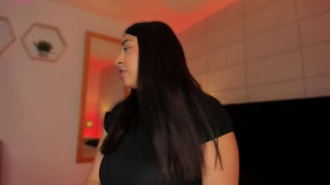 Christine  online show from October 2025 12:13:02 PM