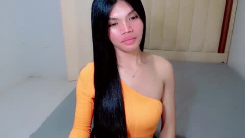 Snapshot of christine_slutt chatting on October 2025 03:55:01 PM STEFFY online show from October 2025 03:55:01 PM