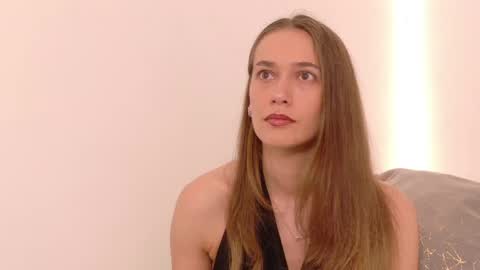 Christy online show from May 2026 04:51:01 AM