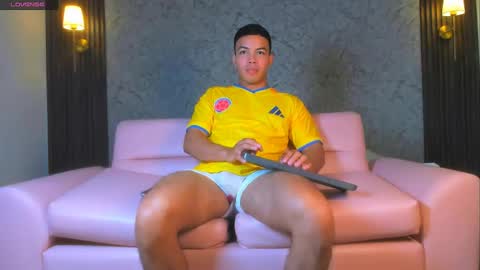 christopherivera online show from July 2026 06:47:01 PM