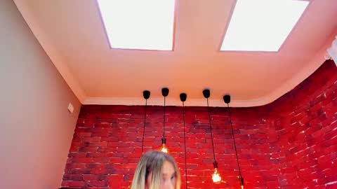 christyna_ross online show from February 2026 08:14:02 PM