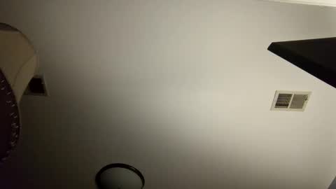 chrisw8121 online show from March 2026 04:28:02 AM