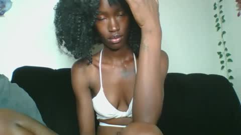 Snapshot of chroe22 chatting on January 2026 08:11:02 PM chroe22 online show from January 2026 08:11:02 PM