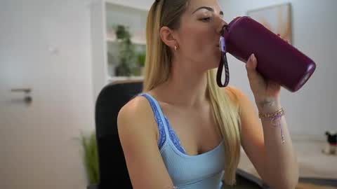 chronic  love online show from January 2025 02:24:02 PM