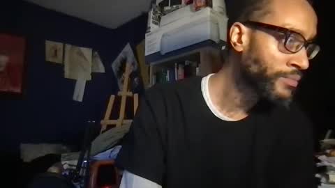 Snapshot of chronicle_of_biddick chatting on November 2025 04:11:02 AM Vinny.D online show from November 2025 04:11:02 AM