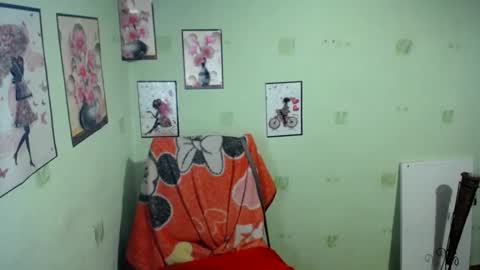 Diana online show from February 2025 05:51:01 PM