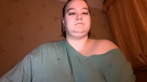 Snapshot of chubby__katie_ chatting on January 2025 10:37:02 PM Kat online show from January 2025 10:37:02 PM