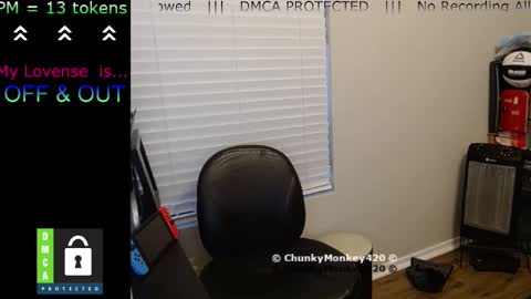 Snapshot of chunkymonkey420 chatting on February 2025 01:16:02 AM Spencer Smokey Bear online show from February 2025 01:16:02 AM