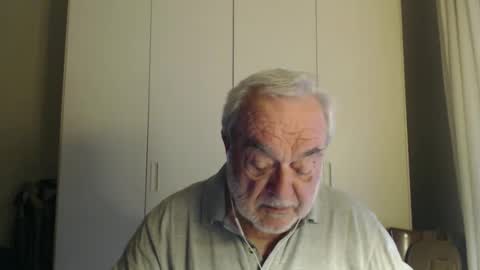 Snapshot of ciaoamoremio4 chatting on December 2024 12:47:01 PM ciaoamoremio4 online show from December 2024 12:47:01 PM