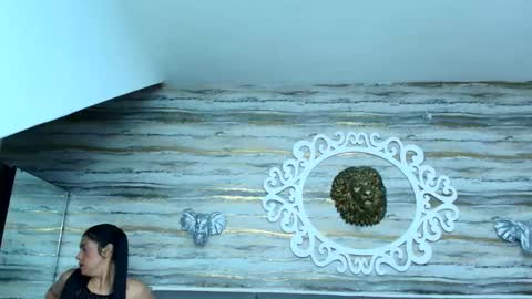 ...   ... online show from January 2025 03:15:02 AM