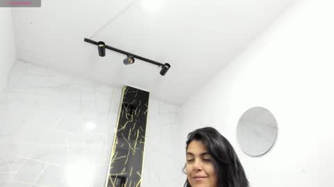 ...   ... online show from January 2026 05:12:02 AM