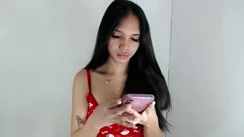Snapshot of cici_02 chatting on May 2026 12:39:01 AM call me Cici online show from May 2026 12:39:01 AM