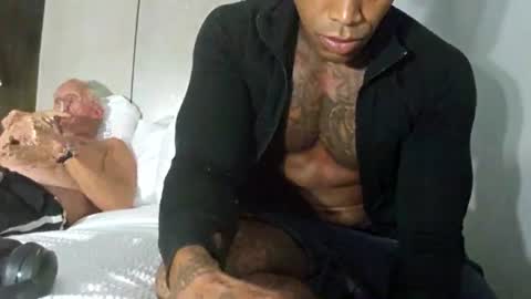 Snapshot of cien100percent chatting on August 2026 07:51:01 AM Big-O-Nigga online show from August 2026 07:51:01 AM