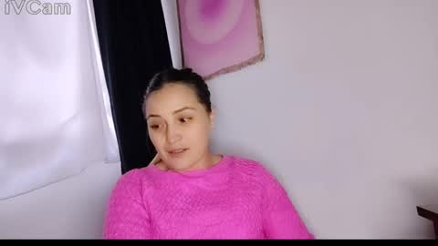 Snapshot of ciindy_lovee chatting on September 2025 10:00:01 PM Ciindy Lovers online show from September 2025 10:00:01 PM