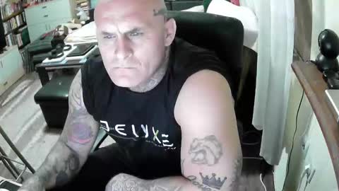 cikakure16081976 online show from April 2026 08:34:02 PM