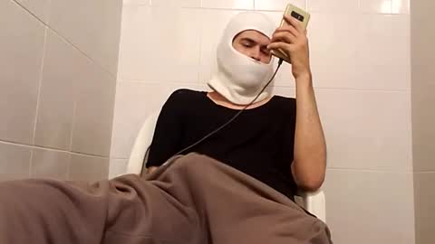 Snapshot of cincopulgadas chatting on January 2025 05:17:02 AM Ernesto online show from January 2025 05:17:02 AM