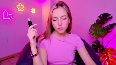 Snapshot of cindylovesmith chatting on March 2026 05:13:01 AM cindylovesmith online show from March 2026 05:13:01 AM