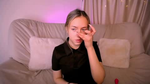 cindylovesmith online show from April 2026 05:23:01 AM