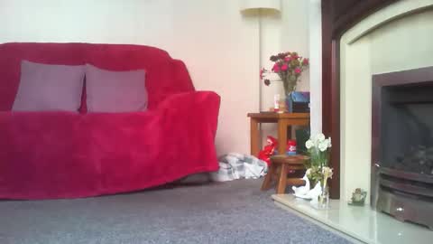 Snapshot of cineman22 chatting on October 2025 12:45:02 PM Cineman22 online show from October 2025 12:45:02 PM