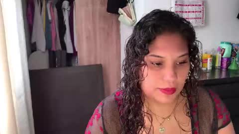 Snapshot of cinnamonpie1 chatting on January 2025 08:37:02 PM Carolina Smith online show from January 2025 08:37:02 PM