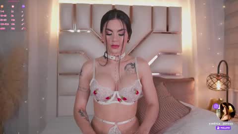 Snapshot of cinthia_jones2 chatting on February 2026 05:01:02 AM Cinthia online show from February 2026 05:01:02 AM