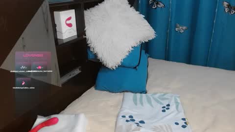 joha natural hairy pussydont forget thumbs up online show from February 2026 06:26:01 AM