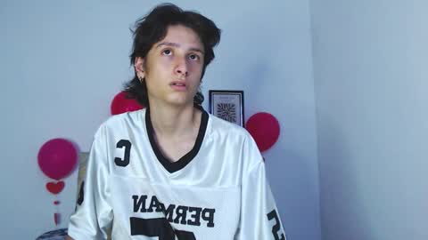 Snapshot of cirosky_elchicopolla chatting on February 2026 03:57:02 AM cirosky_elchicopolla online show from February 2026 03:57:02 AM