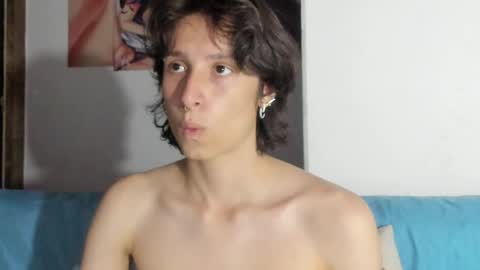 Snapshot of cirosky_elchicopolla chatting on April 2026 04:46:01 AM cirosky_elchicopolla online show from April 2026 04:46:01 AM