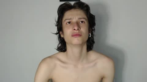 Snapshot of cirosky_elchicopolla chatting on April 2026 03:07:02 AM cirosky_elchicopolla online show from April 2026 03:07:02 AM