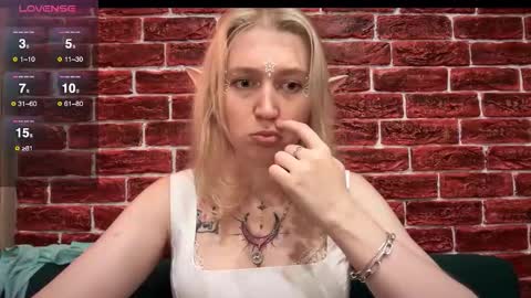 citrusblissss online show from October 2025 03:02:01 PM