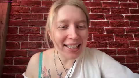 citrusblissss online show from November 2025 03:27:01 AM