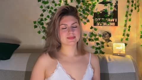 karina online show from November 2025 01:32:02 PM