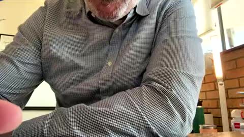 Cjd32 online show from November 2025 09:25:01 PM