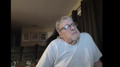 Snapshot of cjscout chatting on December 2024 02:31:02 AM cjscout online show from December 2024 02:31:02 AM