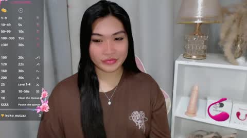 Snapshot of claire_wntr chatting on July 2026 06:47:02 AM CLAIRE online show from July 2026 06:47:02 AM