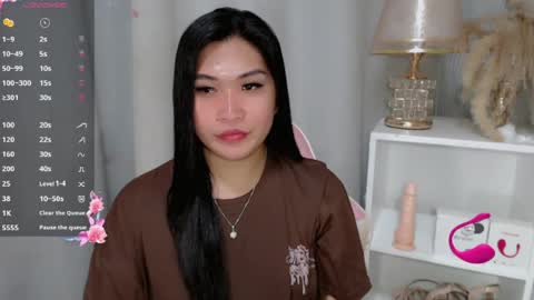Snapshot of claire_wntr chatting on July 2026 05:56:02 AM CLAIRE online show from July 2026 05:56:02 AM