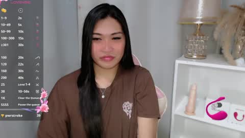 Snapshot of claire_wntr chatting on July 2026 06:51:02 PM CLAIRE online show from July 2026 06:51:02 PM