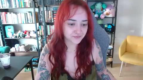 Snapshot of clairebarez chatting on April 2026 09:40:02 PM Claire online show from April 2026 09:40:02 PM