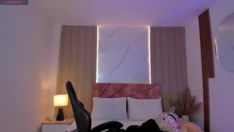 clairemillerx online show from June 2026 11:59:01 AM