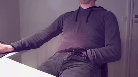 clamshive7 online show from March 2026 12:06:01 AM