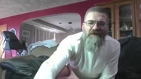 Snapshot of clamsplitter420 chatting on January 2025 04:07:01 PM Clamsplitter420 online show from January 2025 04:07:01 PM