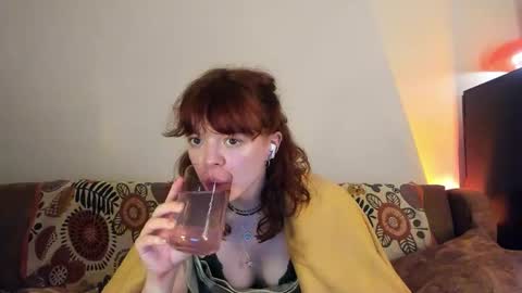 Snapshot of clancyosbourne chatting on January 2025 10:53:02 PM Clancy online show from January 2025 10:53:02 PM