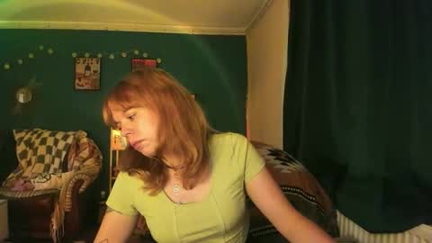 Snapshot of clancyosbourne chatting on September 2025 06:18:02 PM Clancy online show from September 2025 06:18:02 PM
