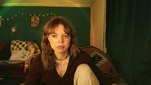 Snapshot of clancyosbourne chatting on October 2025 06:48:01 PM Clancy online show from October 2025 06:48:01 PM