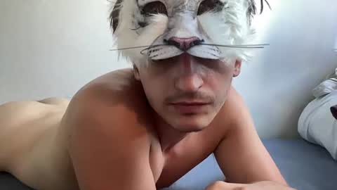 clapycat online show from July 2026 01:14:02 PM