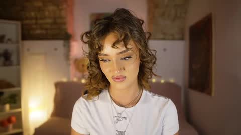 Snapshot of clara_smile chatting on February 2025 07:38:02 PM Clara smile online show from February 2025 07:38:02 PM