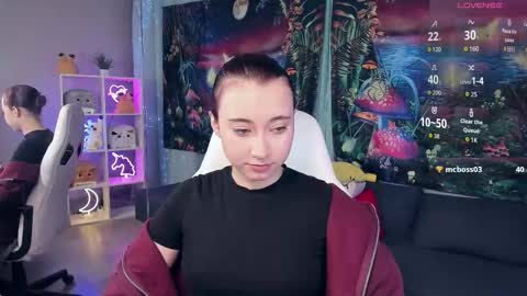 clarabenson online show from September 2025 09:04:02 PM