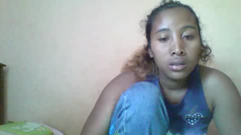 Clarah0123 online show from October 2025 07:52:02 AM