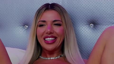 ClaraHazel online show from January 2025 02:32:01 AM